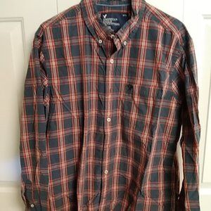 American eagle  men's plaid dress shirt, red/blue/cream size XL
